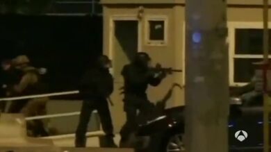 La Policía lleva a cabo simulacros de ataque suicida y de secuestro en San Siro