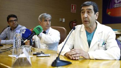 El niño sirio operado en Madrid con heridas de guerra está en planta y podrá volver a su país en unos 2 meses