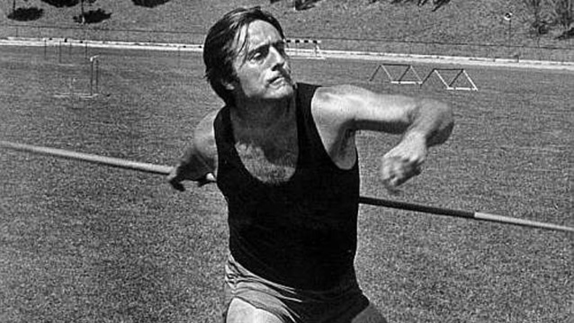 Miguel de la Quadra-Salcedo lanza una jabalina