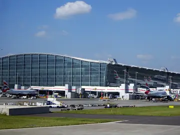 Aeropuerto de Londres-Heathrow Aeropuerto de Londres-Heathrow