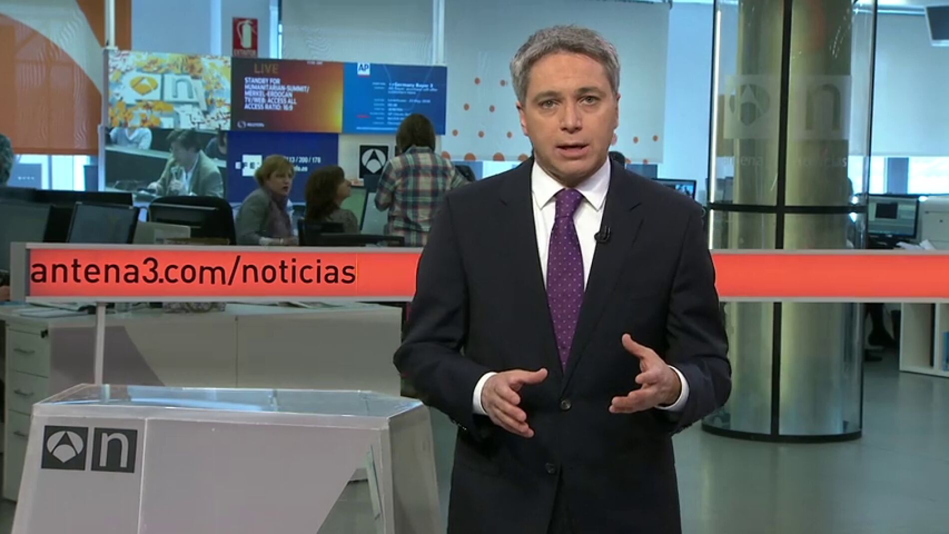 Frame 42.501903 de: ¿Otras elecciones en Cataluña?
