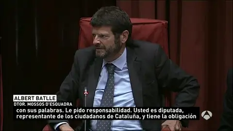 Frame 69.719144 de: El director de los Mossos defiende su actuación en los disturbios de Gràcia Frame 69.719144 de: El director de los Mossos defiende su actuación en los disturbios de Gràcia