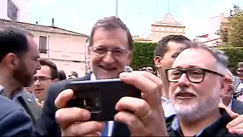 Frame 28.177191 de: Rajoy: defender la escuela concertada es apoyar la libertad de los padres Frame 28.177191 de: Rajoy: defender la escuela concertada es apoyar la libertad de los padres