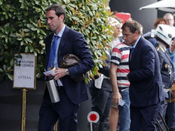 Godín,a su llegada al hotel en Milán