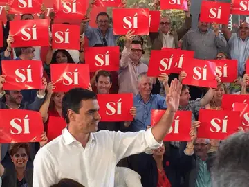 Pedro Sánchez en un mitin Pedro Sánchez en un mitin