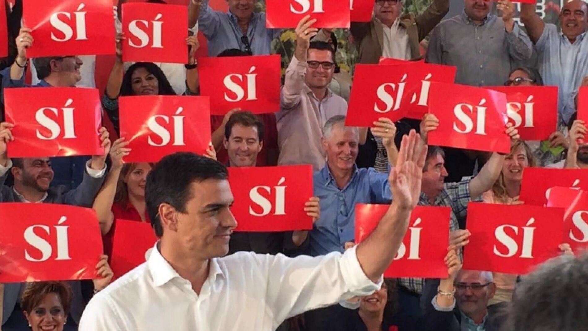 Pedro S&aacute;nchez en un mitin