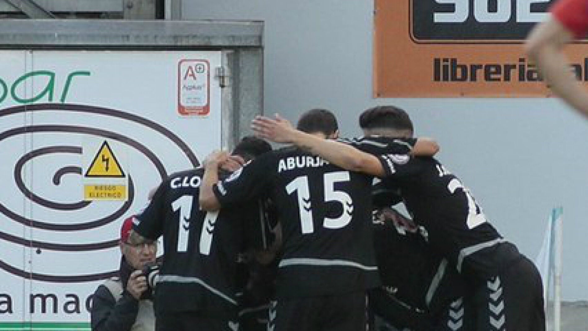 El N&agrave;stic celebra un gol