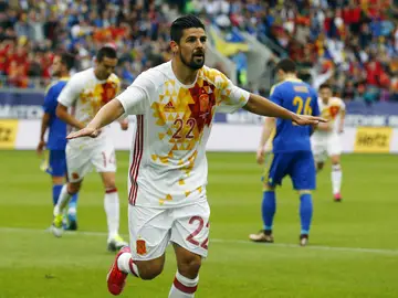 Nolito celebra un gol con España Nolito celebra un gol con España