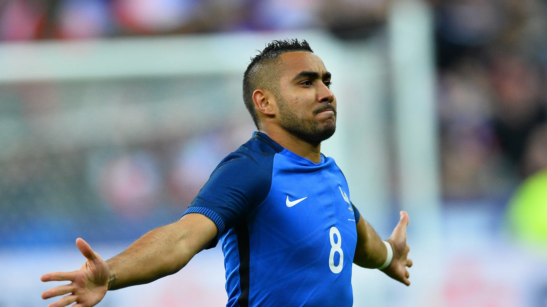 Payet, héroe de Francia ante Camerún Payet, héroe de Francia ante Camerún