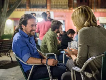 Pablo Iglesias y Susanna Griso en 'Dos días y una noche' Pablo Iglesias y Susanna Griso en 'Dos días y una noche'