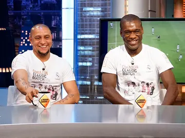 Roberto Carlos a Pablo Motos: "¿De qué equipo eres?" Roberto Carlos a Pablo Motos: "¿De qué equipo eres?"