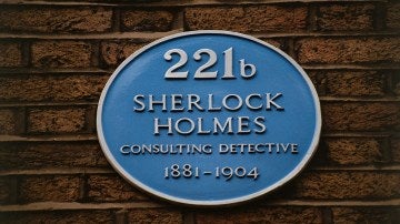 Placa de Sherlock Holmes en Baker Street, Londres.