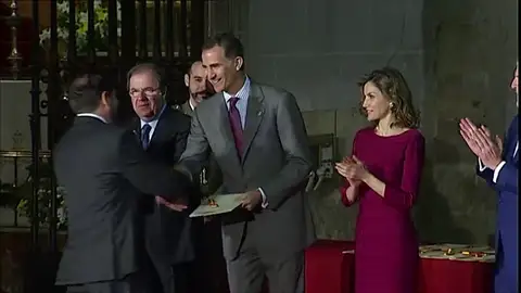 Frame 10.106685 de: Felipe VI defiende la cultura que ayuda al empleo Frame 10.106685 de: Felipe VI defiende la cultura que ayuda al empleo