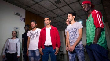 Varios de los refugiados sirios que llegaron a Zaragoza desde Grecia.