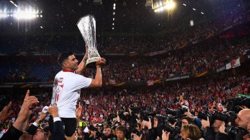 Jose Antonio Reyes al término de su último partido con el Sevilla