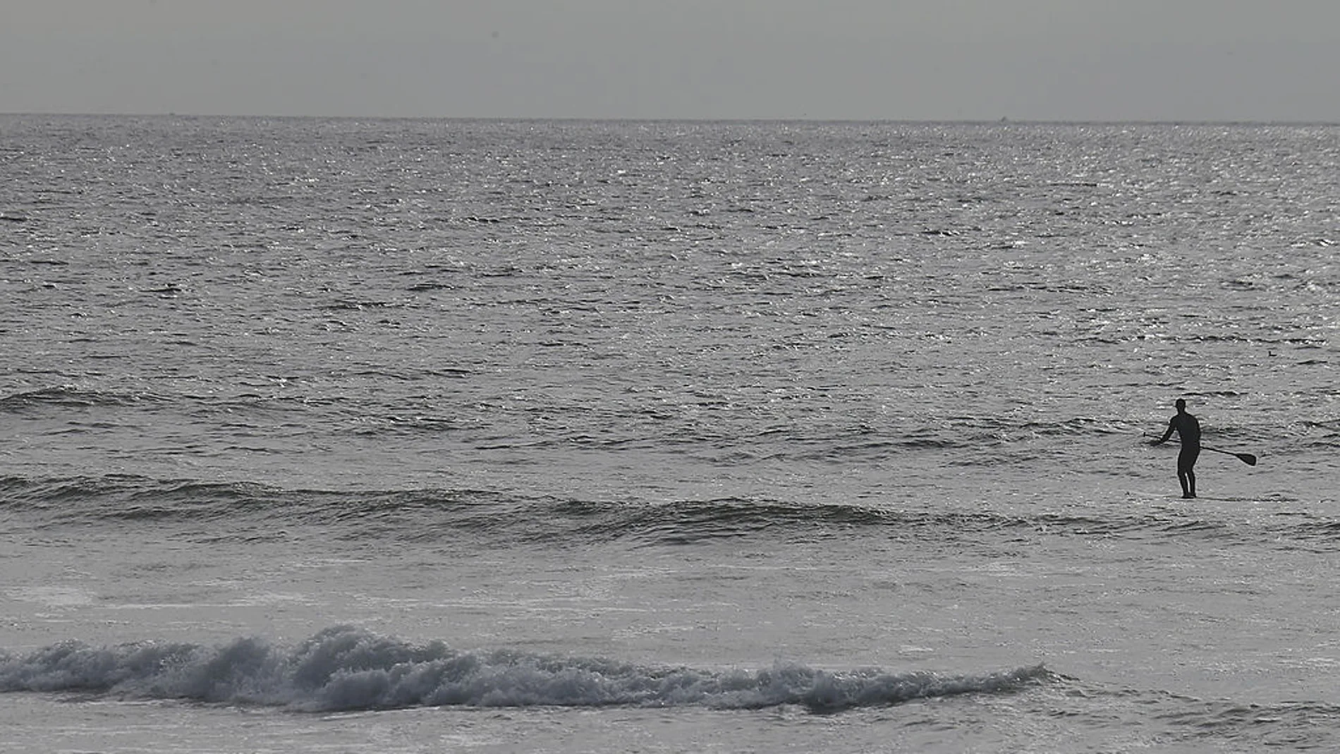 Un surfista Un surfista