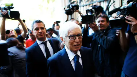 El abogado de Leo Messi, a su llegada a los juzgados El abogado de Leo Messi, a su llegada a los juzgados