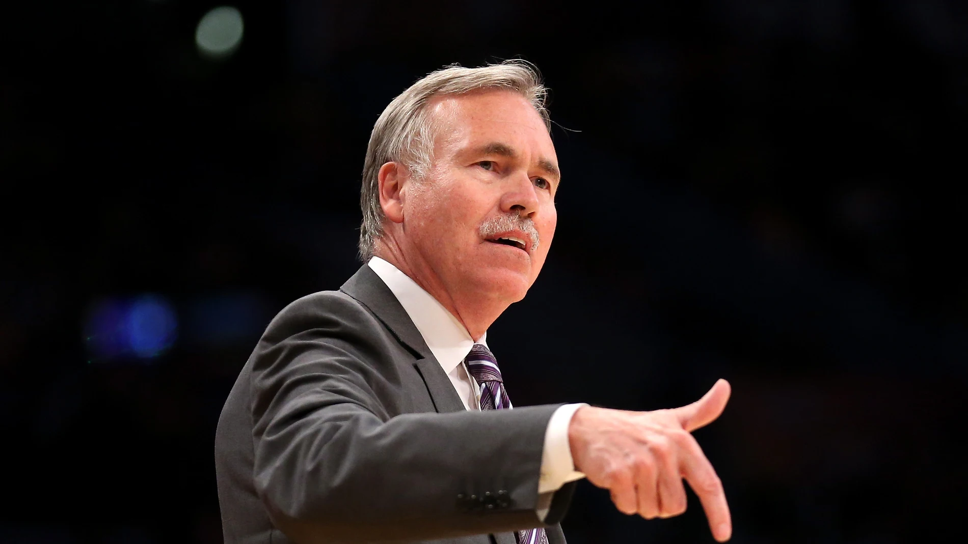 Mike D'Antoni, nuevo entrenador de los Houston Rockets Mike D'Antoni, nuevo entrenador de los Houston Rockets