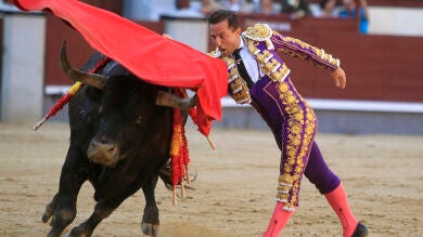 Rafaelillo vuelve a malograr con la espada otra buena faena a un Miura