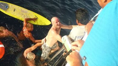 Un náufrago nadó durante 28 horas hasta que un yate lo rescató
