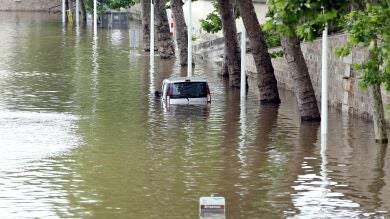 Francia, en alerta por las inundaciones aunque la crecida del Sena continúa en descenso