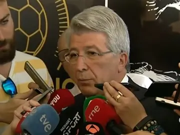 Enrique Cerezo hablando sobre la continuidad de Simeone Enrique Cerezo hablando sobre la continuidad de Simeone