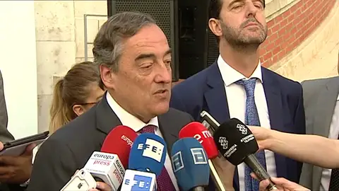 Frame 13.986809 de: La CEOE ve "poco margen" para bajar impuestos y da prioridad a la reducción del déficit y de la deuda Frame 13.986809 de: La CEOE ve "poco margen" para bajar impuestos y da prioridad a la reducción del déficit y de la deuda