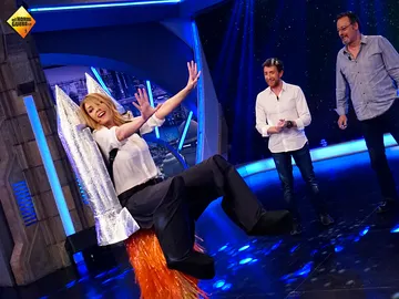 Anna Simon hace despegar su carrera como colaboradora en 'El Hormiguero 3.0' Anna Simon hace despegar su carrera como colaboradora en 'El Hormiguero 3.0'