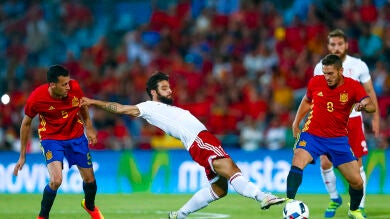 España cae contra Georgia y aterriza con dudas a la Eurocopa