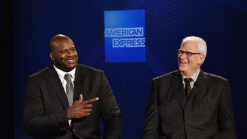 Shaquille O'Neal y Phil Jackson, juntos en un acto