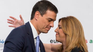 Los votantes del PSOE prefieren a Díaz frente a Sánchez en una encuesta que sitúa a Rajoy e Iglesias como líderes mejor valorados