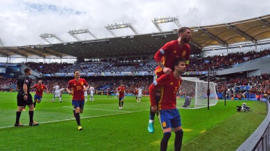 Ramos - Piqué, dos formas de pensar distintas unidas por un mismo objetivo