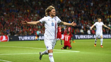 Islandia logra un histórico empate y destapa las carencias de Portugal