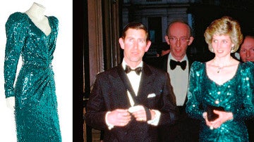 El vestido subastado que lució Diana de Gales