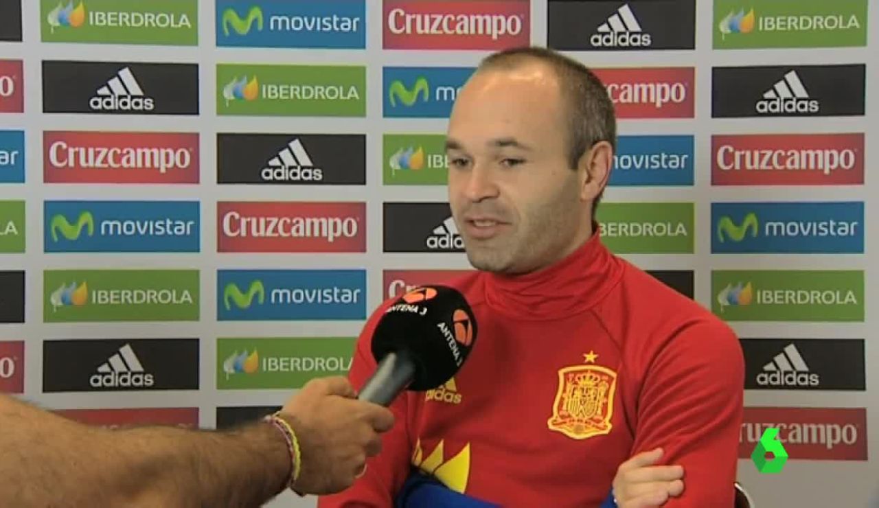 Iniesta hablando del Balón de Oro Iniesta hablando del Balón de Oro