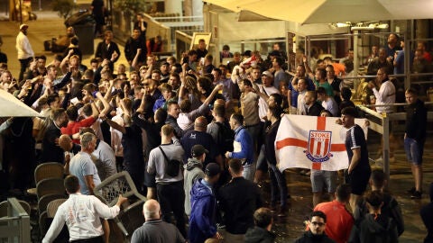 Hinchas ingleses en Francia
