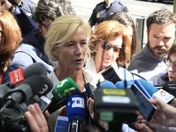 Ana Duato ante los medios Ana Duato ante los medios
