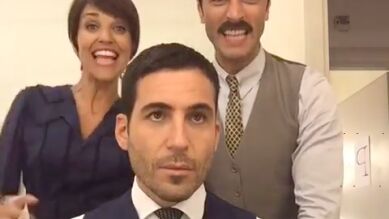 Paula y Javier le cantan a Miguel Ángel tras su vuelta