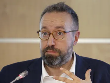 Girauta en una imagen de archivo Girauta en una imagen de archivo