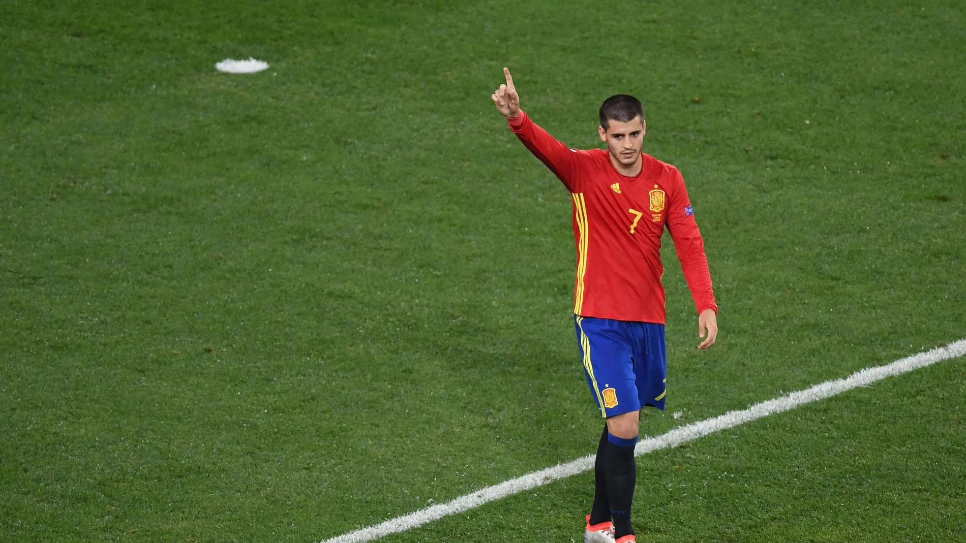 Morata celebra uno de sus goles ante Turquía Morata celebra uno de sus goles ante Turquía