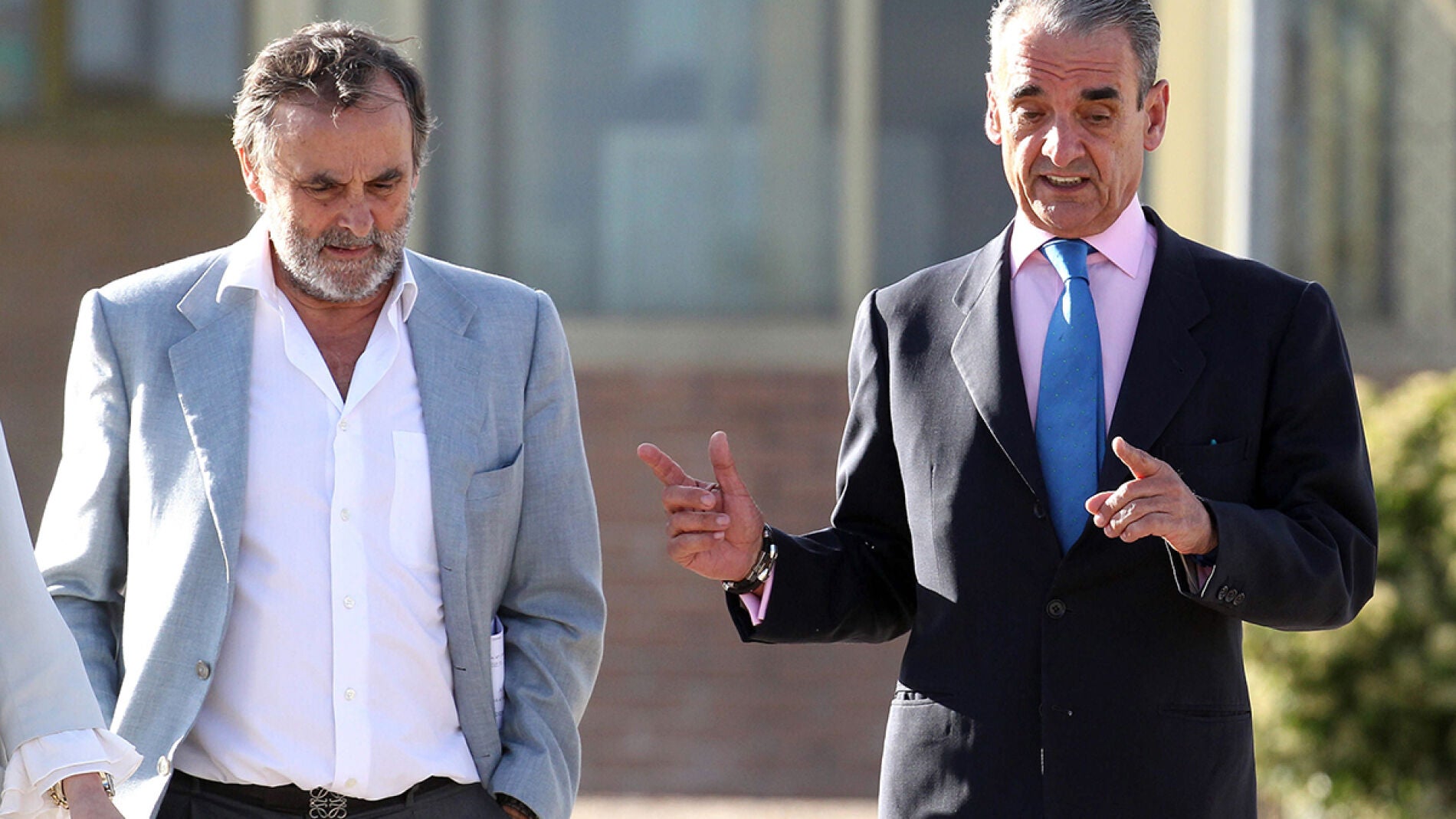 Mario Conde al salir de prisi&oacute;n