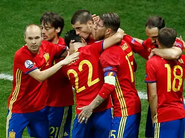 Morata celebra uno de sus goles ante Turquía Morata celebra uno de sus goles ante Turquía
