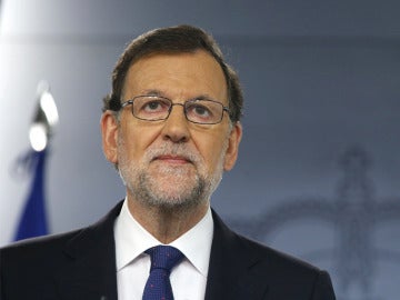Mariano Rajoy compareciendo en la Moncloa