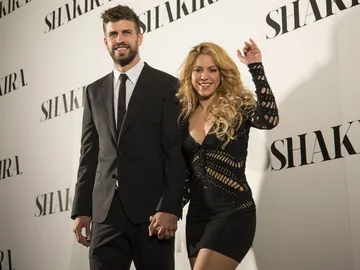 Shakira, con Piqué Shakira, con Piqué
