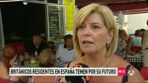 Frame 66.45551 de: La incertidumbre se instala en los 400.000 brit&aacute;nicos que viven en Espa&ntilde;a: "Estoy pensando en solicitar la nacionalidad"