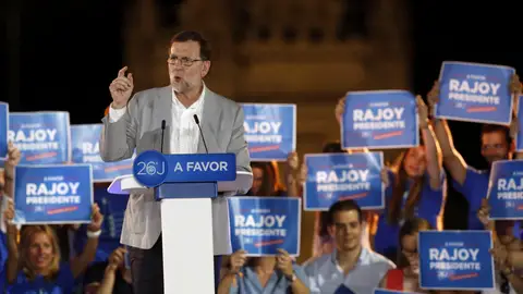 Mariano Rajoy, en el mitin de cierre de campaña del PP Mariano Rajoy, en el mitin de cierre de campaña del PP
