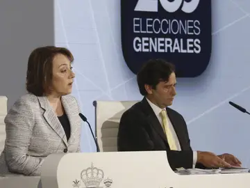 La secretaria de Estado de Comunicación, Carmen Martínez Castro, y el subsecretario de Interior, Luis Aguilera La secretaria de Estado de Comunicación, Carmen Martínez Castro, y el subsecretario de Interior, Luis Aguilera
