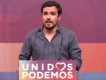 Frame 0.0 de: Garzón: “precaución” con primeros sondeos, pero “esperanza en oportunidad histórica” de gobierno progresista Frame 0.0 de: Garzón: “precaución” con primeros sondeos, pero “esperanza en oportunidad histórica” de gobierno progresista