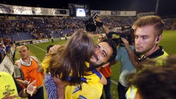 Dani Güiza celebrando el ascenso del Cádiz a Segunda División