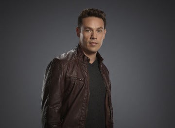 Kevin Alejandro es Dan Espinoza en 'Lucifer' Kevin Alejandro es Dan Espinoza en 'Lucifer'